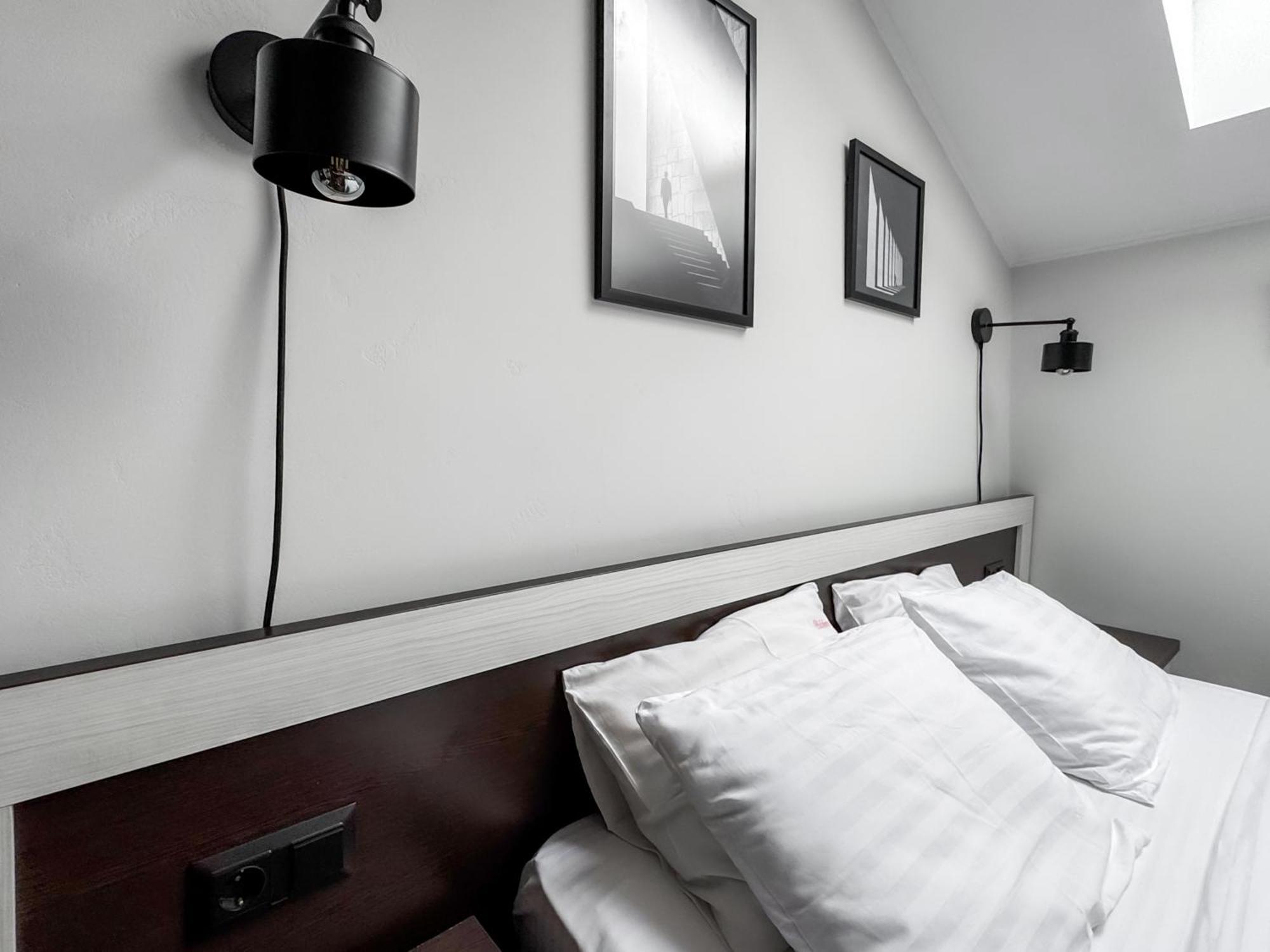 Apartments On Zaliznychna 49 İvano-Frankivsk Dış mekan fotoğraf