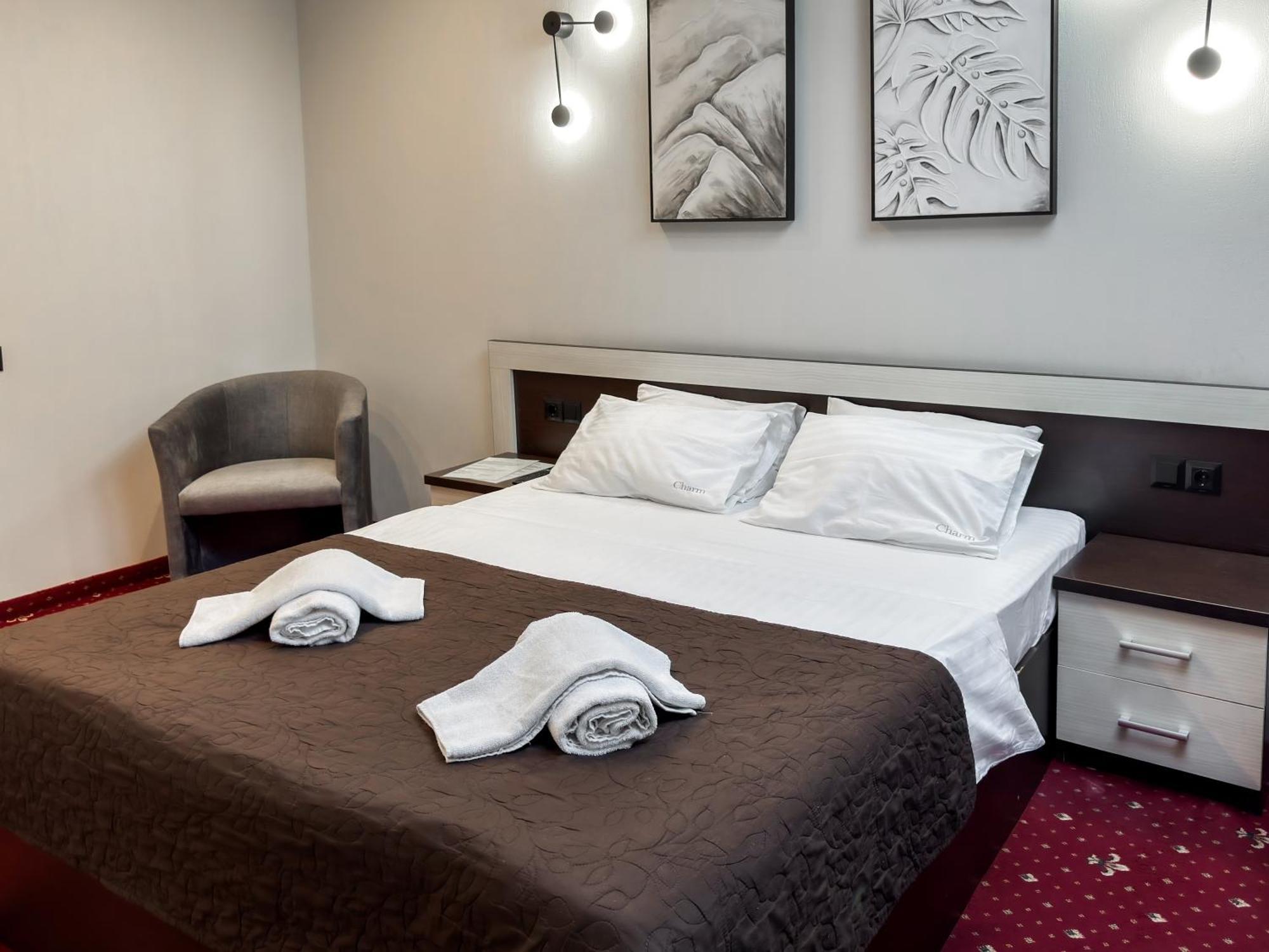 Apartments On Zaliznychna 49 İvano-Frankivsk Dış mekan fotoğraf